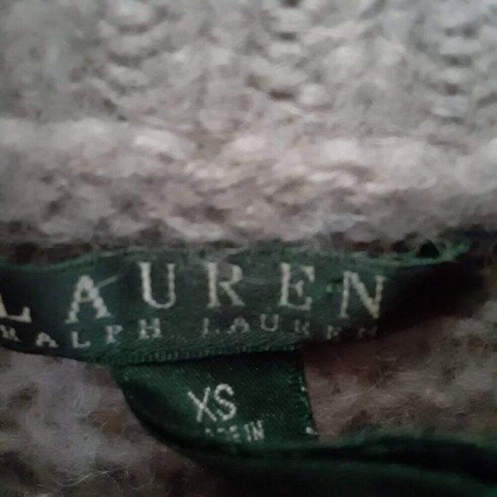 LRL Sweater‎ XS Cable Knit Plush Chunky Soft Gray Turtleneck Fisherman Preppy - Picture 4 of 7